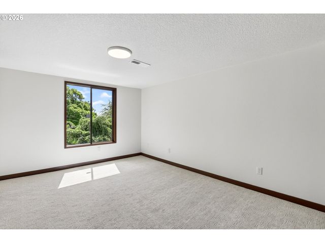 3500 Sw 44TH Ave, Portland, OR 97221