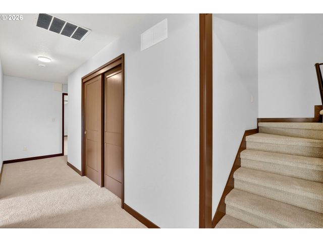 3500 Sw 44TH Ave, Portland, OR 97221