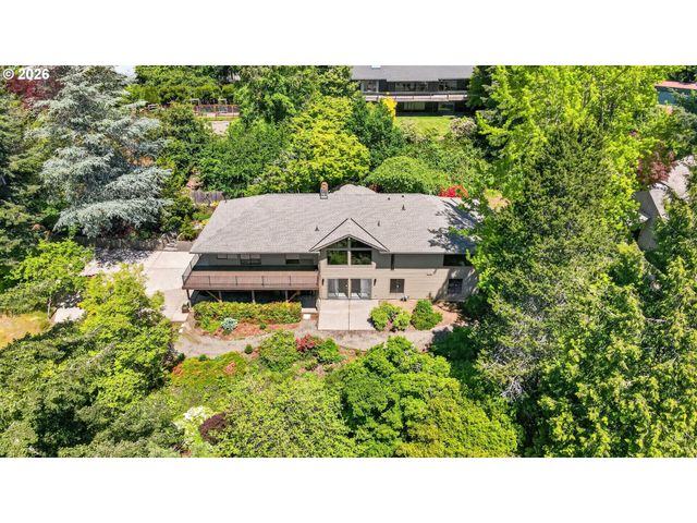 3500 Sw 44TH Ave, Portland, OR 97221