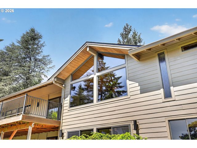 3500 Sw 44TH Ave, Portland, OR 97221