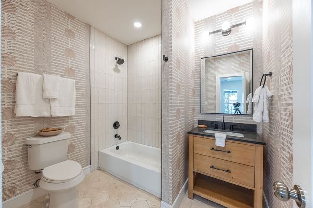 624 N Vernon Avenue, Dallas, TX 75208