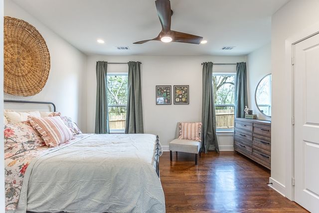 624 N Vernon Avenue, Dallas, TX 75208