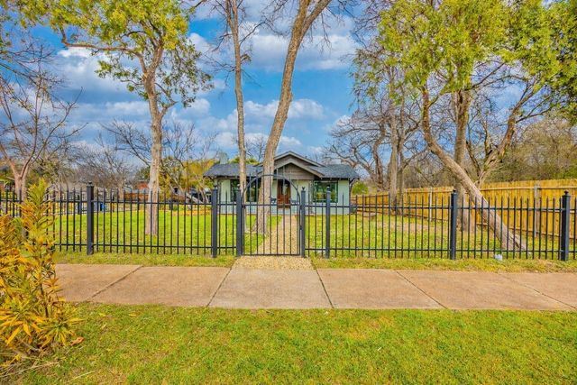 624 N Vernon Avenue, Dallas, TX 75208