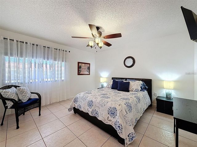 9981 EAGLES POINT CIRCLE 4, Port Richey, FL 34668