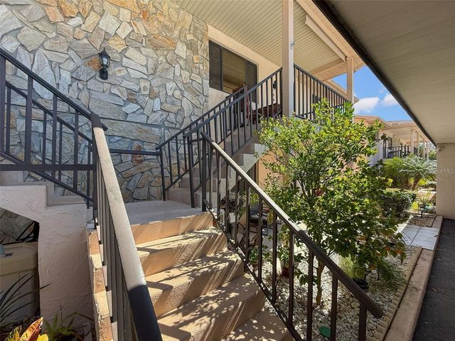 9981 EAGLES POINT CIRCLE 4, Port Richey, FL 34668