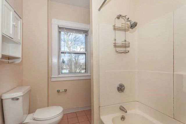 34 Channing St 2, Newton, MA 02458