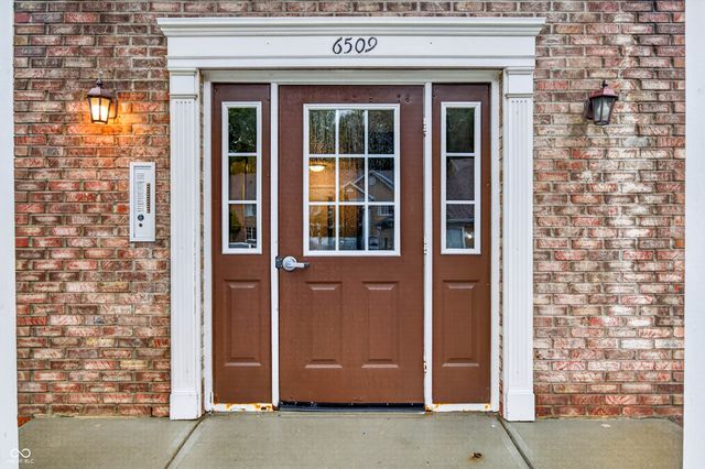 6509 Emerald Hill Court 310, Indianapolis, IN 46237