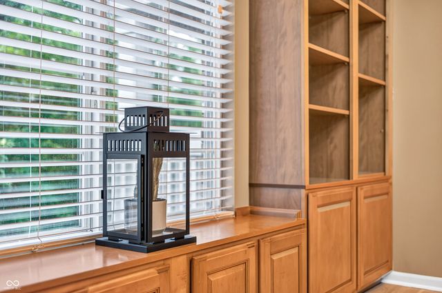 6509 Emerald Hill Court 310, Indianapolis, IN 46237