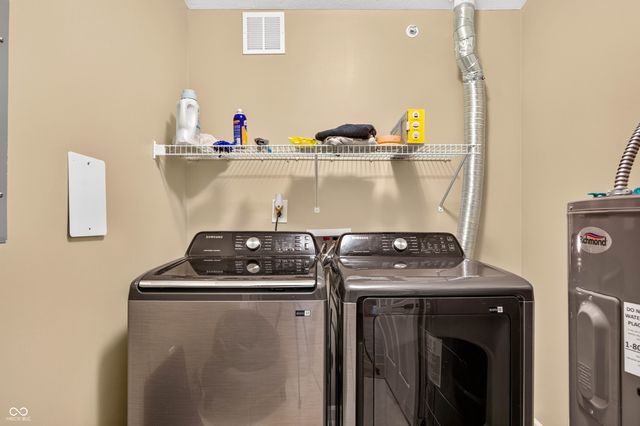 6509 Emerald Hill Court 310, Indianapolis, IN 46237