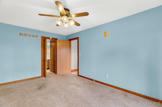 1192 Quiver Court, Lake Sherwood, MO 63357