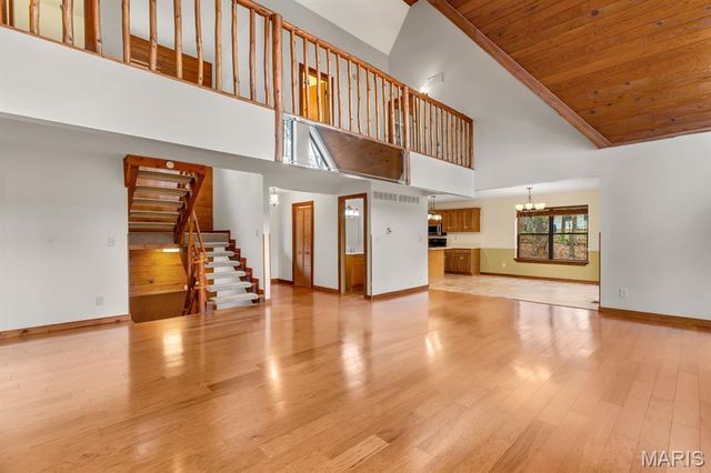 1192 Quiver Court, Lake Sherwood, MO 63357