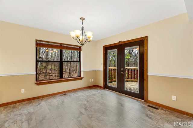 1192 Quiver Court, Lake Sherwood, MO 63357