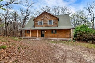 1192 Quiver Court, Lake Sherwood, MO 63357