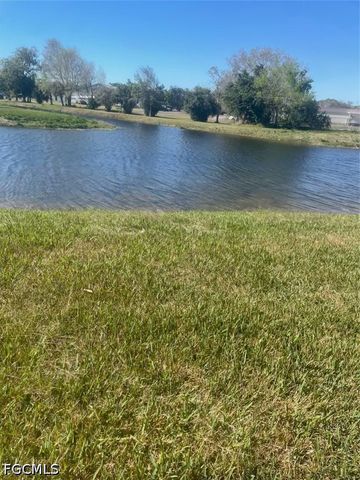 1927 NW 9th PL, Cape Coral, FL 33993