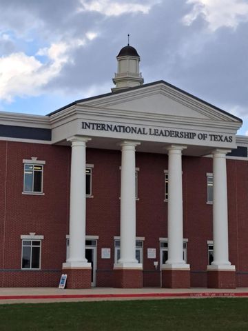 222 Road 5604, Cleveland, TX 77327