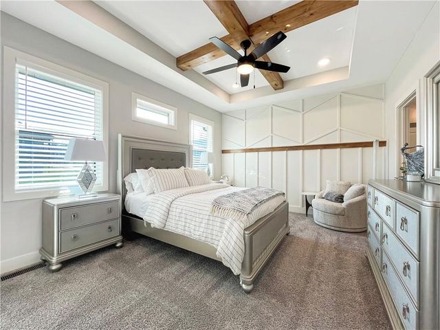 1603 Jaclyn Drive, Grain Valley, MO 64029