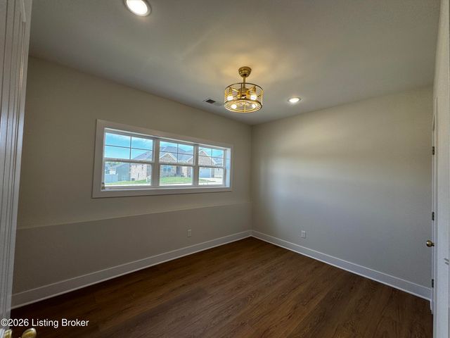 236 Wild Deer Dr, Elizabethtown, KY 42701