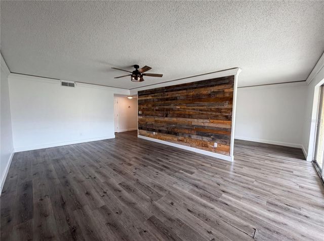 7503 DOLONITA DRIVE, Tampa, FL 33615