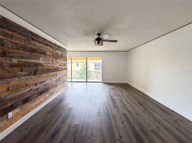 7503 DOLONITA DRIVE, Tampa, FL 33615