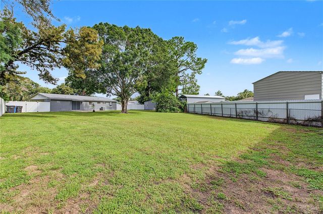 3106 ACACIA STREET, Lutz, FL 33558
