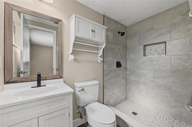 3106 ACACIA STREET, Lutz, FL 33558
