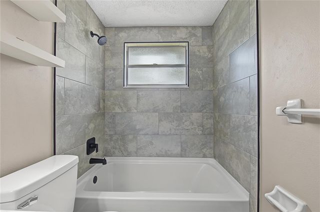 3106 ACACIA STREET, Lutz, FL 33558