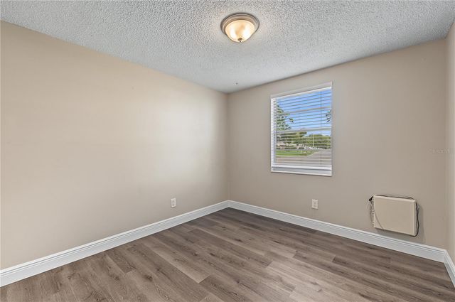 3106 ACACIA STREET, Lutz, FL 33558