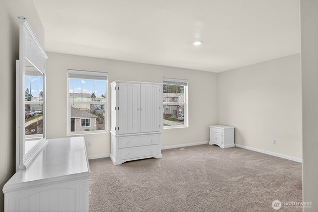 28412 77th Dr NW, Stanwood, WA 98292