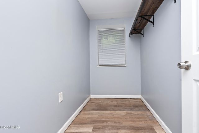 211 Clinton Avenue, Albany, NY 12210