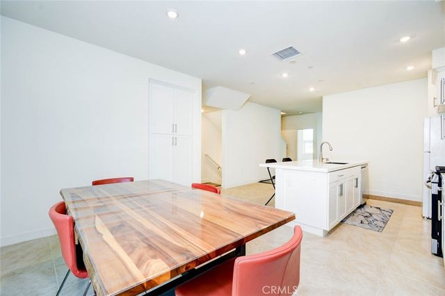 1814 E 1st Street 330, Santa Ana, CA 92705