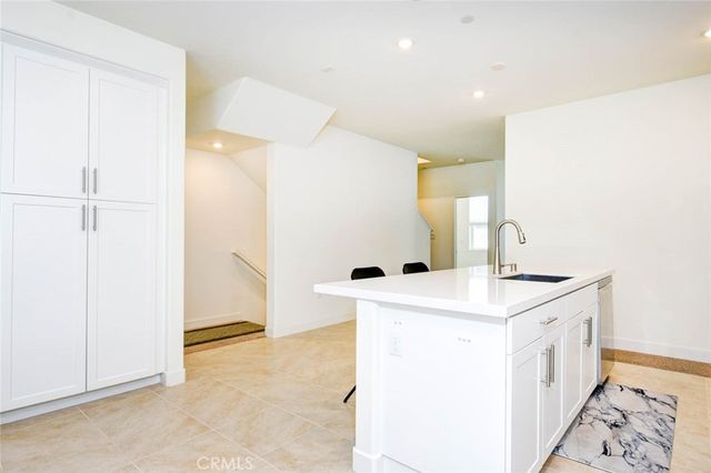 1814 E 1st Street 330, Santa Ana, CA 92705