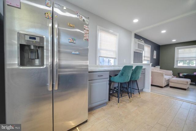 2510 CRAFTON DR, Bensalem, PA 19020
