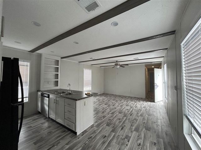 2432 Gulfway Boulevard, Westlake, LA 70669