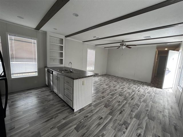 2432 Gulfway Boulevard, Westlake, LA 70669