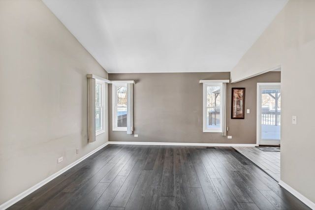 307 Orchard Lane, Bloomingdale, IL 60108