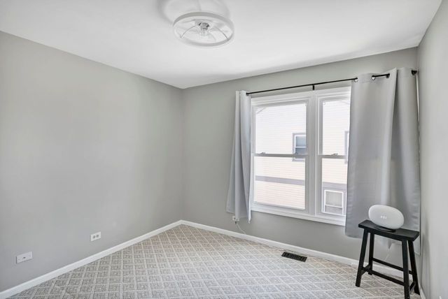 307 Orchard Lane, Bloomingdale, IL 60108