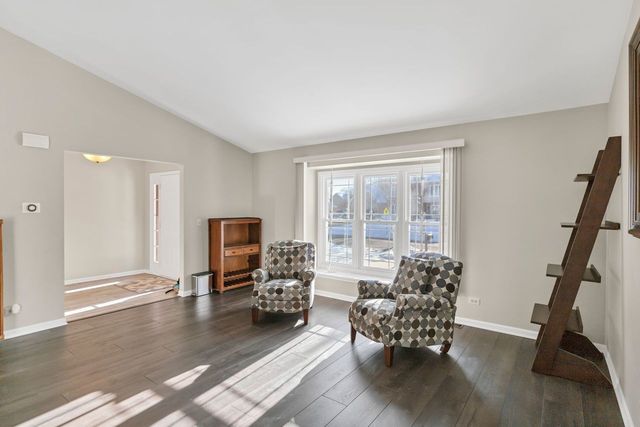 307 Orchard Lane, Bloomingdale, IL 60108