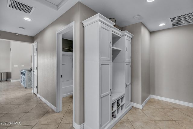 2185 E HAZELTINE Way, Gilbert, AZ 85298