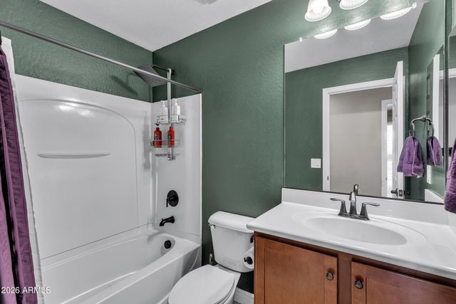 2185 E HAZELTINE Way, Gilbert, AZ 85298