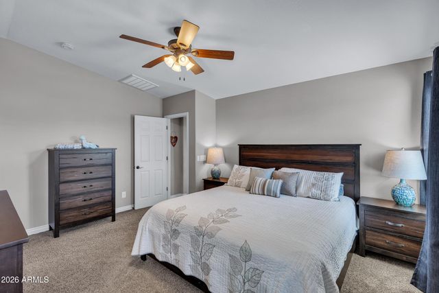 2185 E HAZELTINE Way, Gilbert, AZ 85298