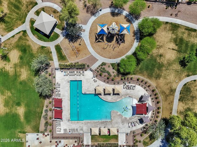 2185 E HAZELTINE Way, Gilbert, AZ 85298