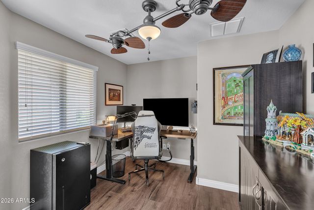 2185 E HAZELTINE Way, Gilbert, AZ 85298