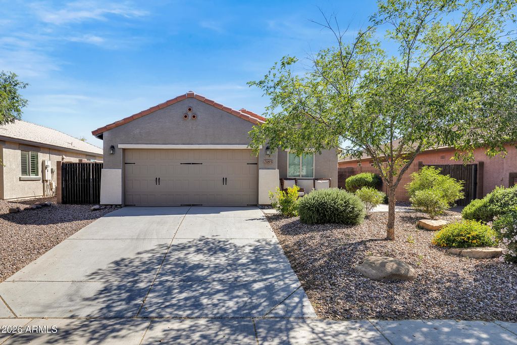2185 E HAZELTINE Way, Gilbert, AZ 85298