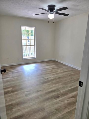 106 Sterling Court, Alpharetta, GA 30004