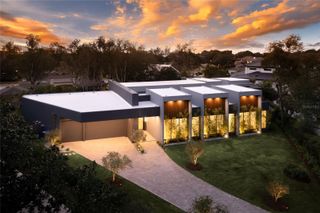 8968 BAY COVE COURT, Orlando, FL 32819