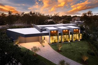 8968 BAY COVE COURT, Orlando, FL 32819