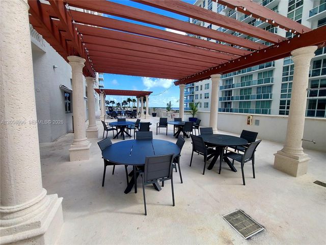 1200 Brickell Bay Drive 3708, Miami, FL 33131