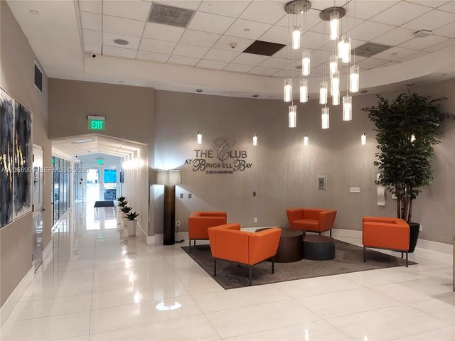 1200 Brickell Bay Drive 3708, Miami, FL 33131