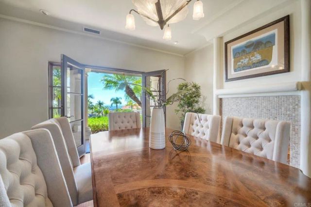 3040 Palm Hill Drive, Vista, CA 92084