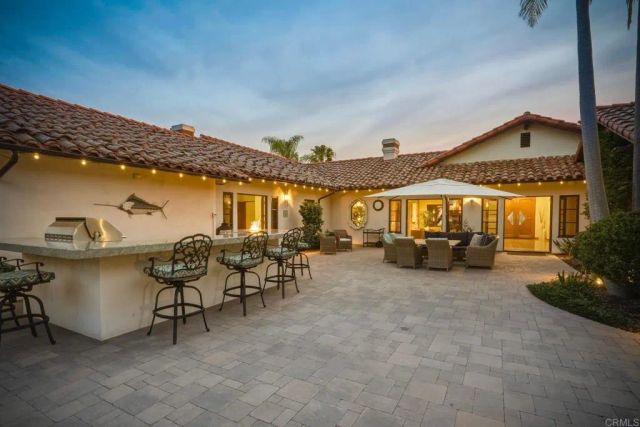 3040 Palm Hill Drive, Vista, CA 92084